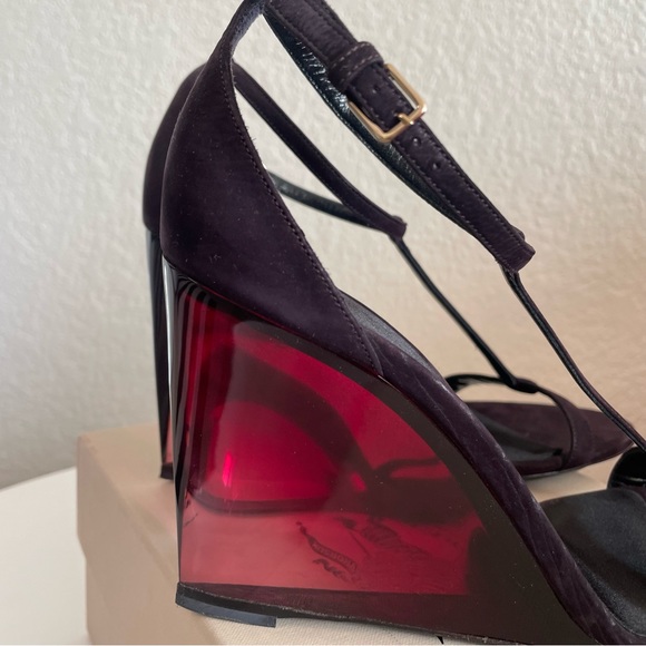 Burberry plum suede t-strap ombré wedges - Picture 7 of 12